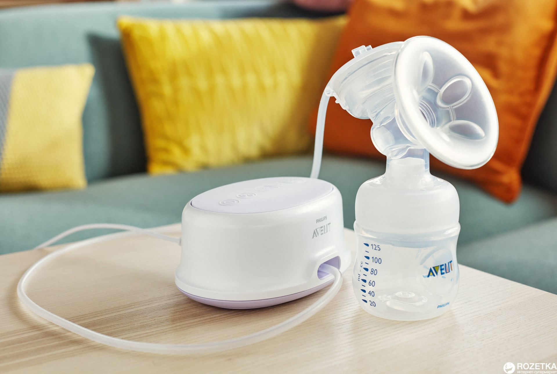 Philips Avent-pompunit met slang, borstschild en opvangfles.