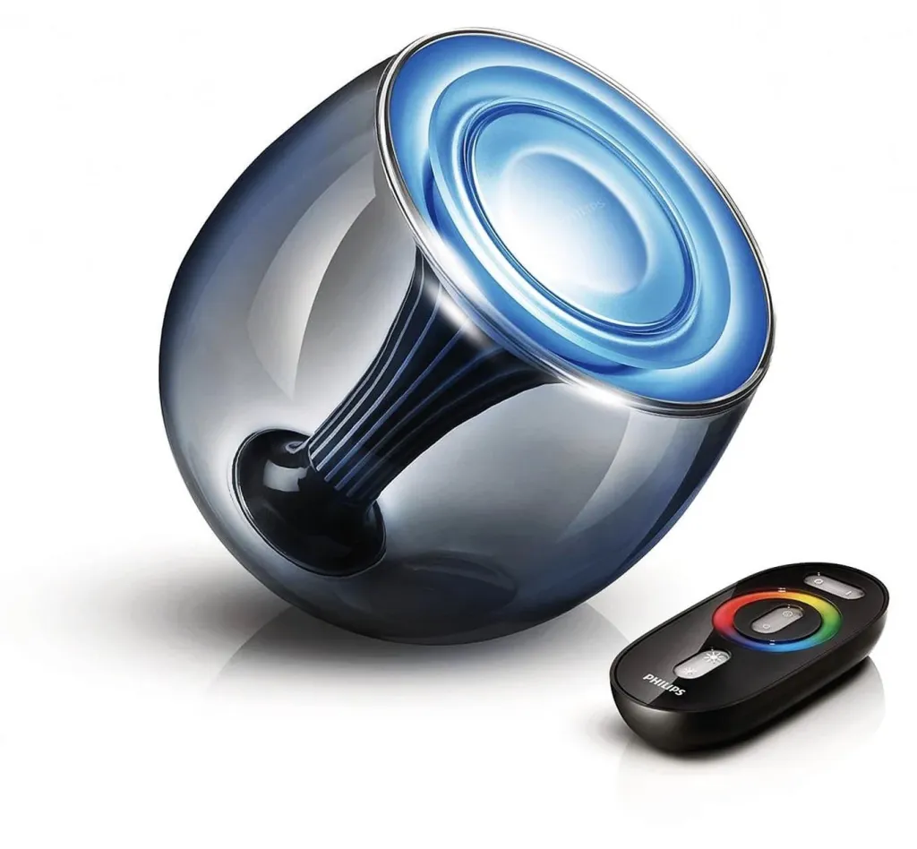 Philips Living Color-lamp met blauwe verlichting en afstandsbediening.